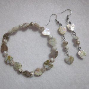 Cream and Gold Heart Bracelet and Earring Set